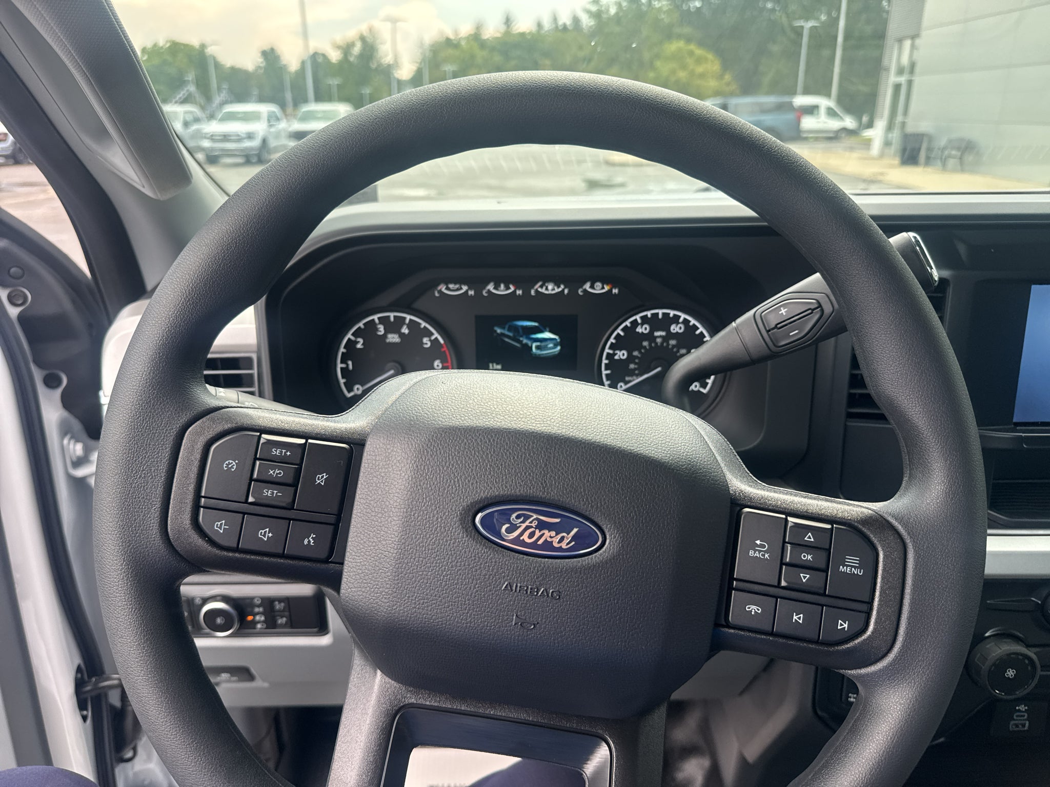 2027 Ford F-350 XL