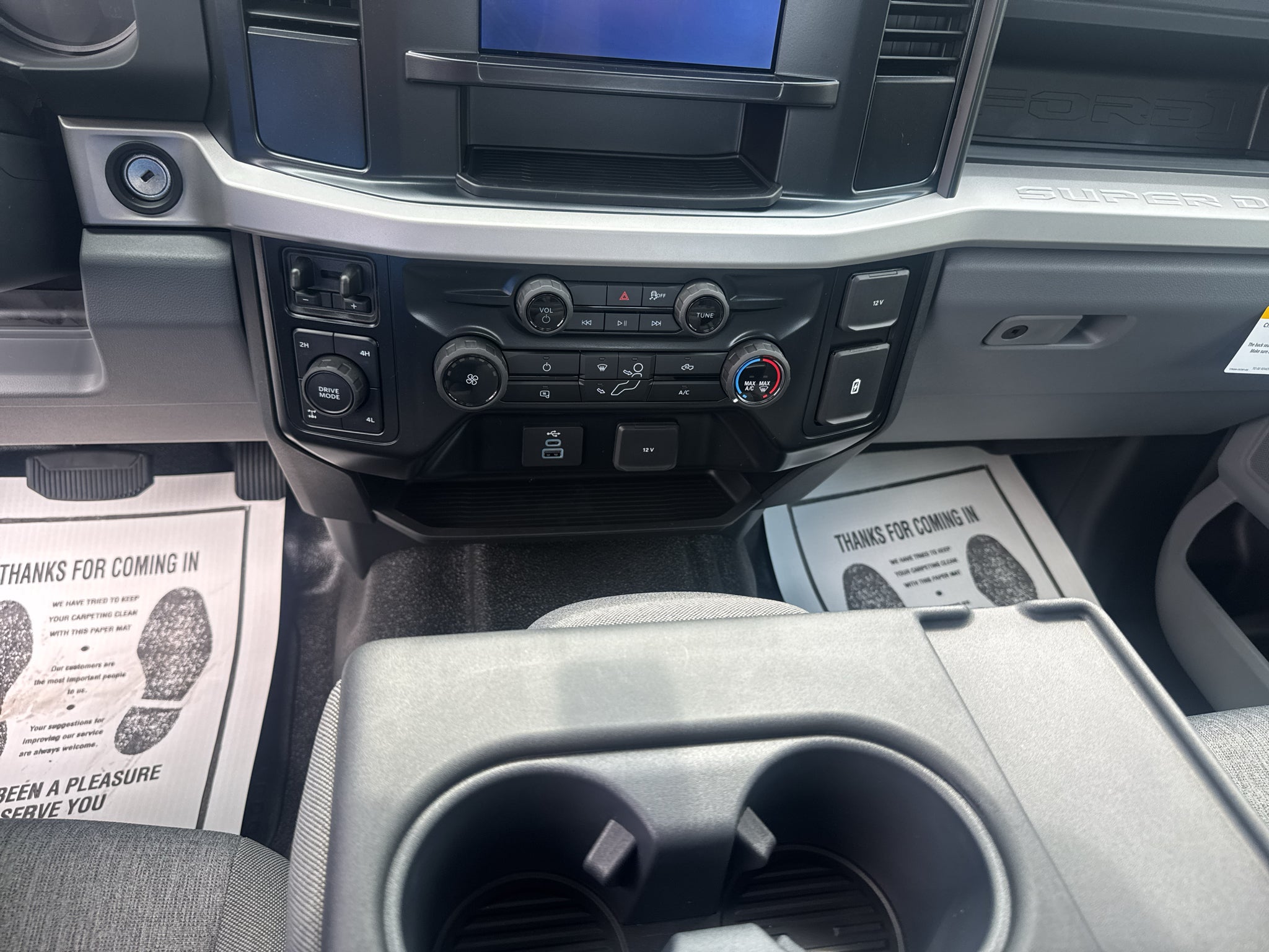 2027 Ford F-350 XL