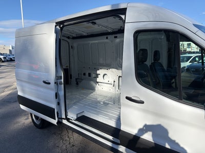 2026 Ford Transit Van Base