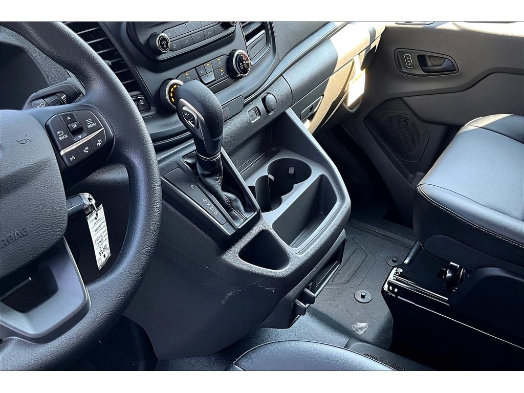 2025 Ford Transit Van Base