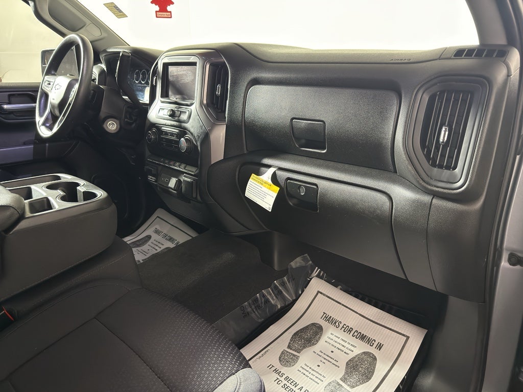 2021 Chevrolet Silverado Custom