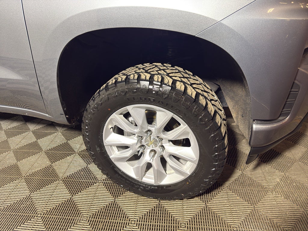 2021 Chevrolet Silverado Custom