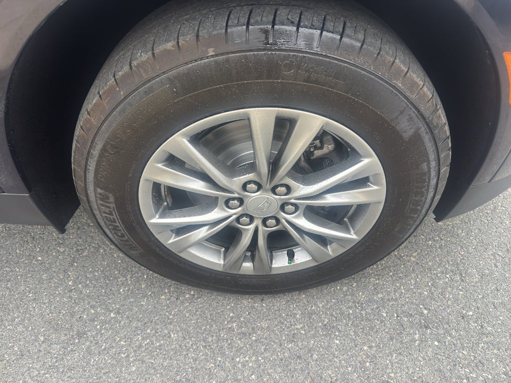 2022 Cadillac XT5 FWD Premium Luxury