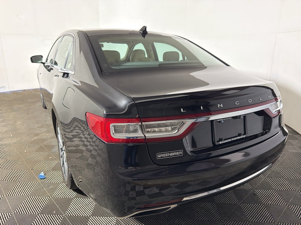 2018 Lincoln Continental Select