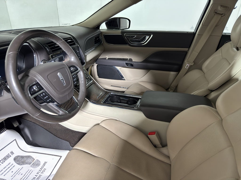 2018 Lincoln Continental Select