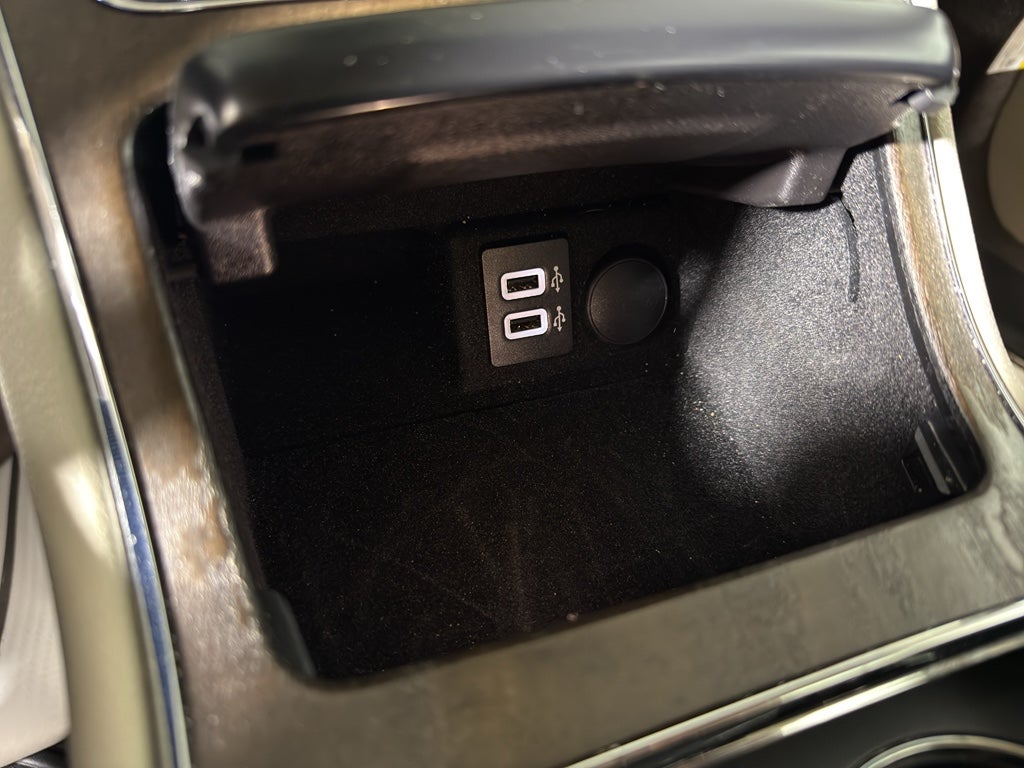 2018 Lincoln Continental Select