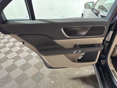 2018 Lincoln Continental Select