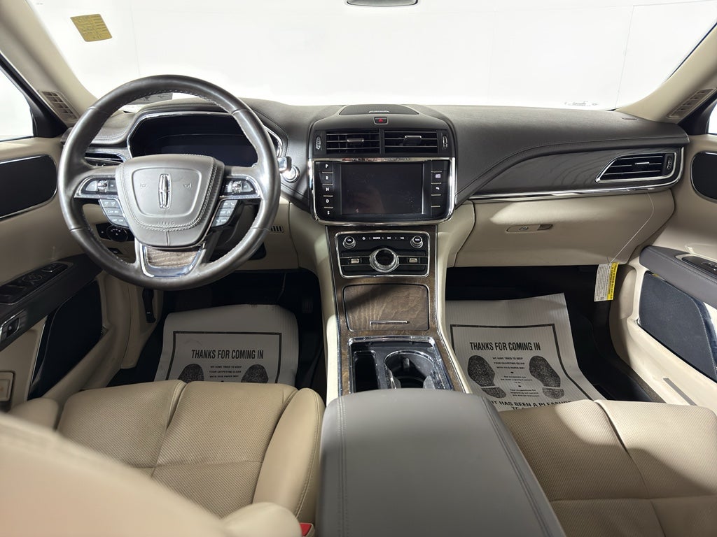 2018 Lincoln Continental Select