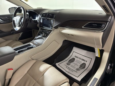 2018 Lincoln Continental Select