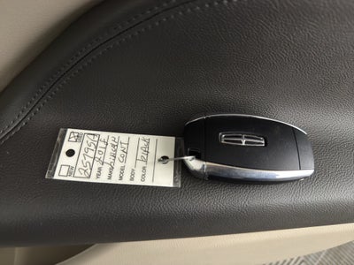 2018 Lincoln Continental Select