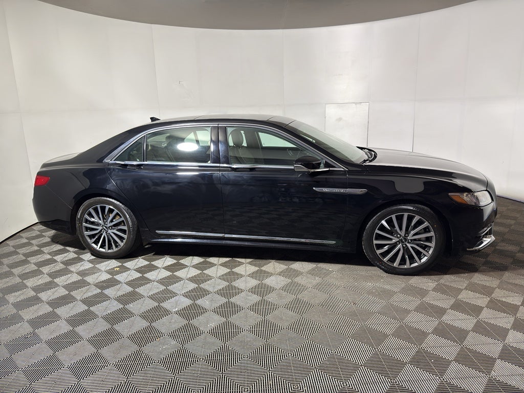 2018 Lincoln Continental Select