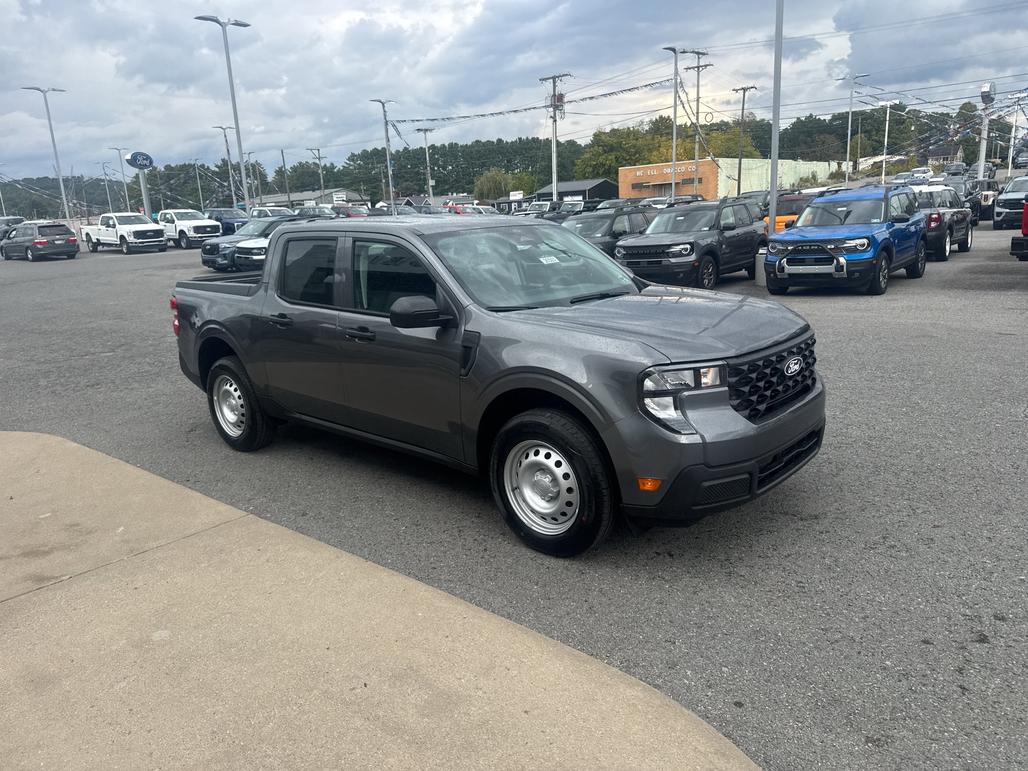2026 Ford Maverick XL
