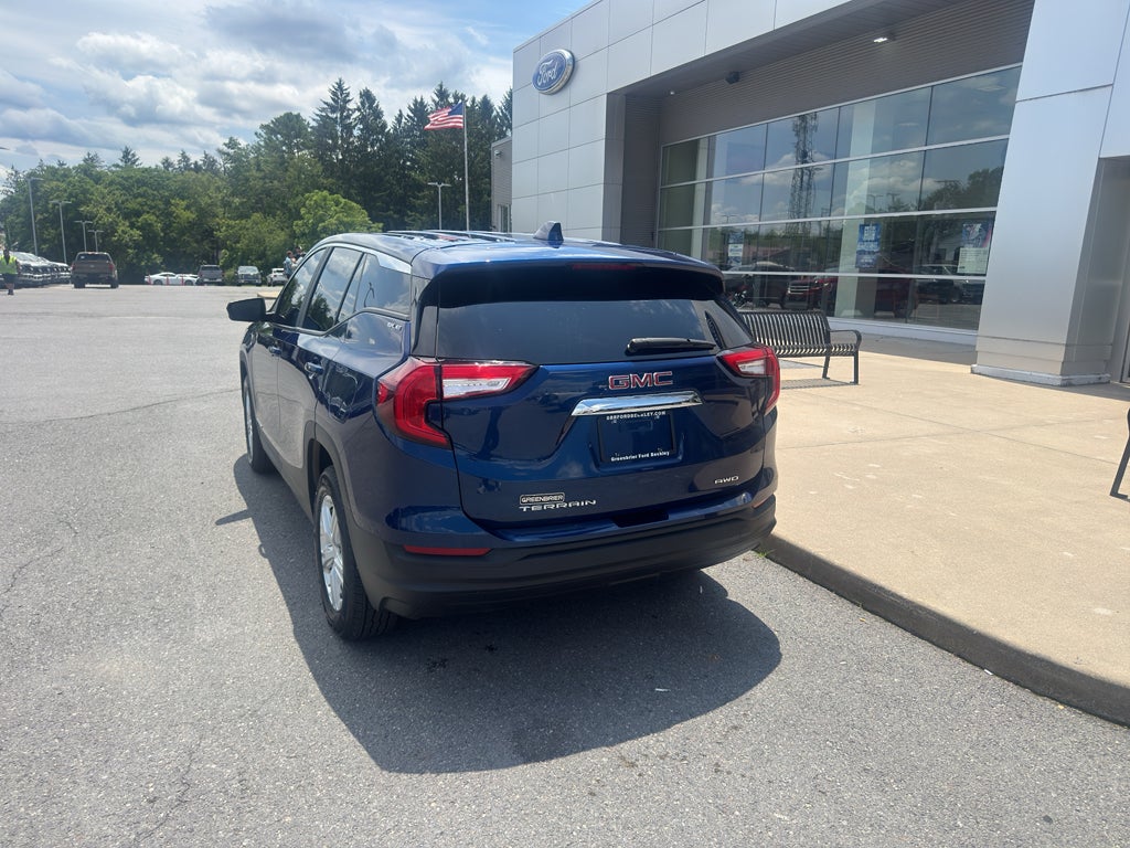 2023 GMC Terrain SLE