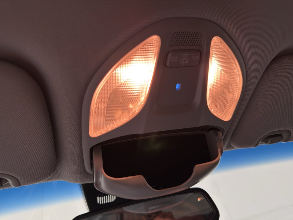 2017 Hyundai Santa Fe XL SE