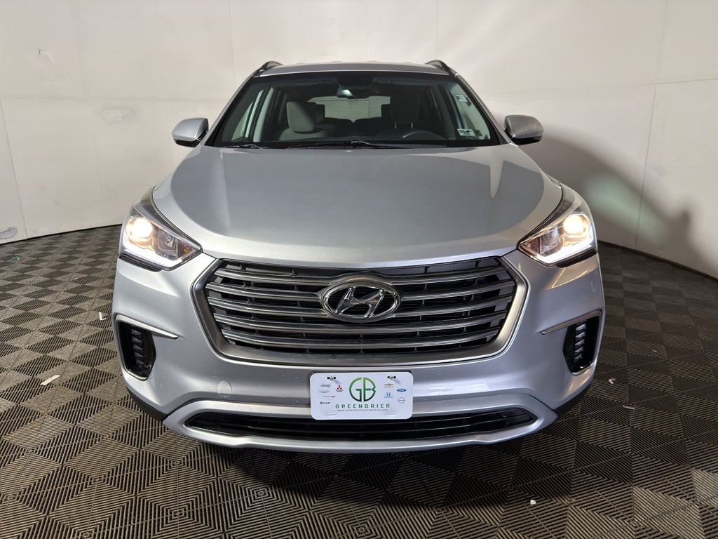 2017 Hyundai Santa Fe XL SE