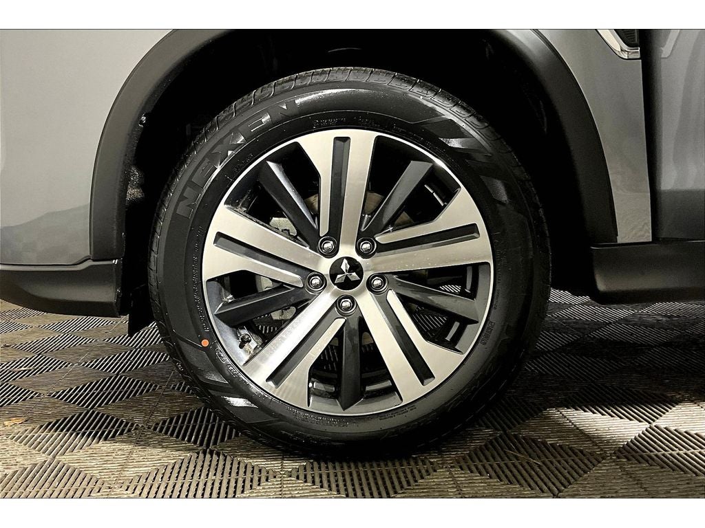 2025 Mitsubishi Outlander Sport SE