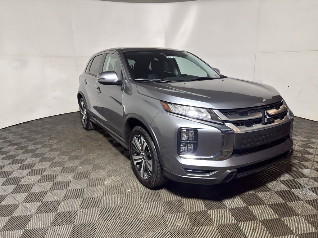 2025 Mitsubishi Outlander Sport SE