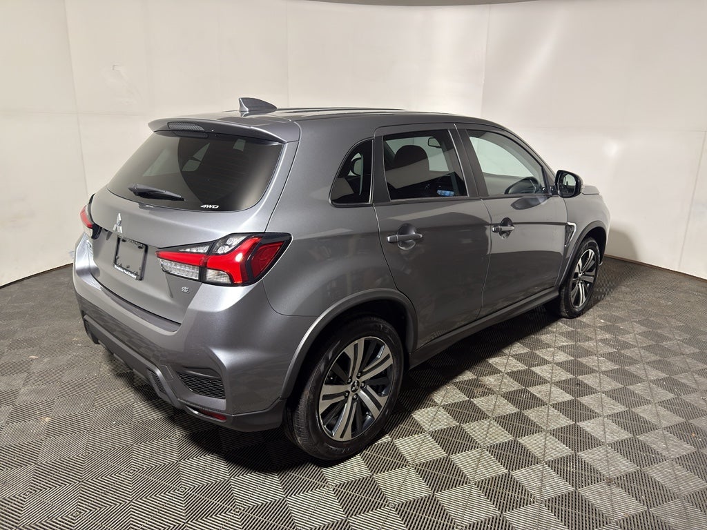 2025 Mitsubishi Outlander Sport SE