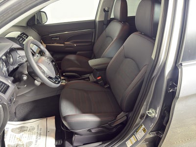 2025 Mitsubishi Outlander Sport SE