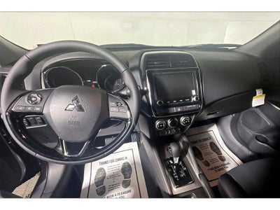 2025 Mitsubishi Outlander Sport SE