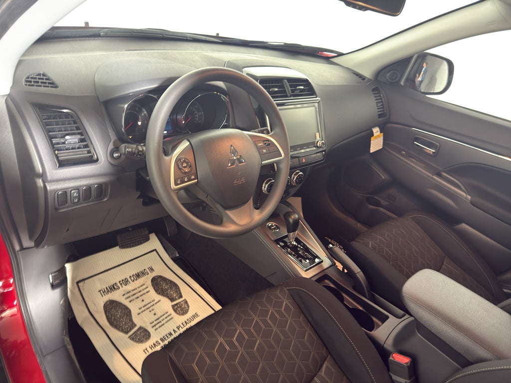 2026 Mitsubishi Outlander Sport ES