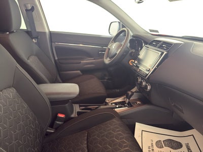 2026 Mitsubishi Outlander Sport ES