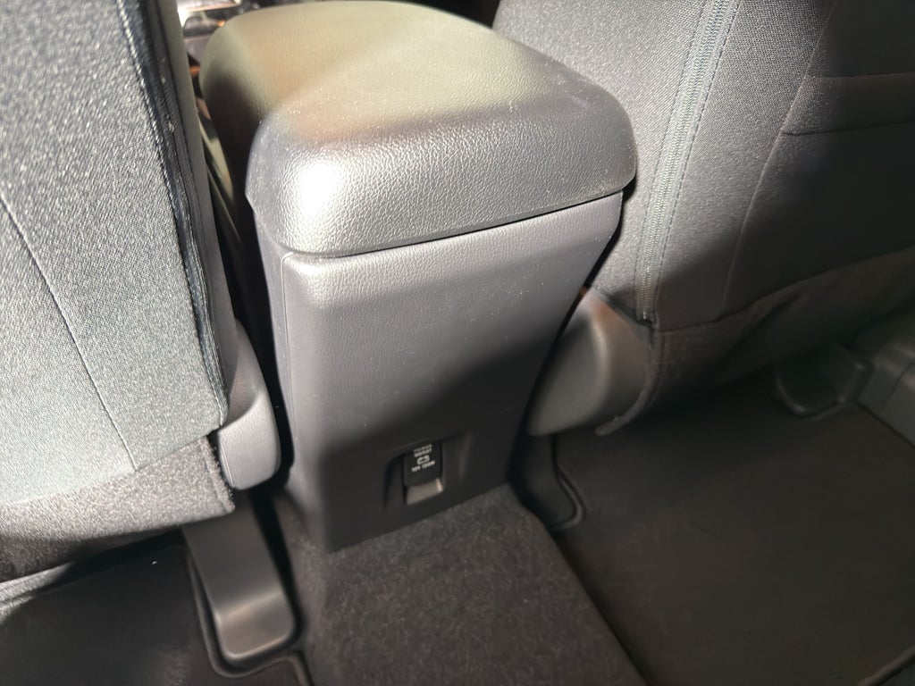 2026 Mitsubishi Eclipse Cross ES