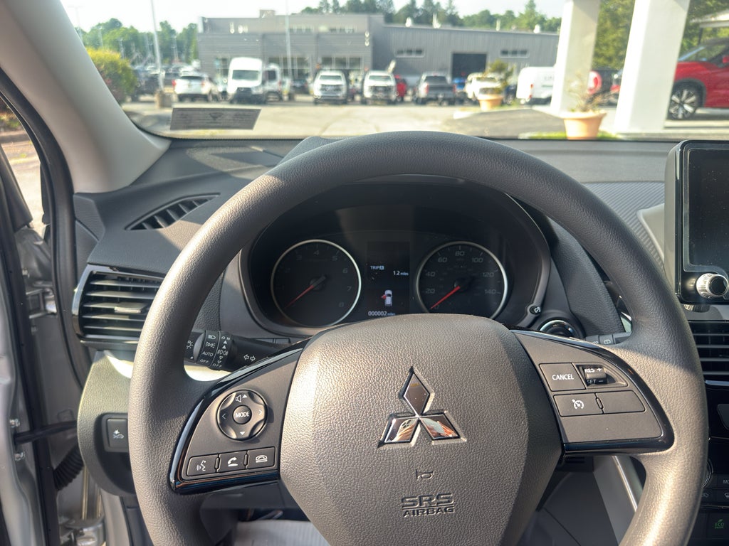 2026 Mitsubishi Eclipse Cross LE