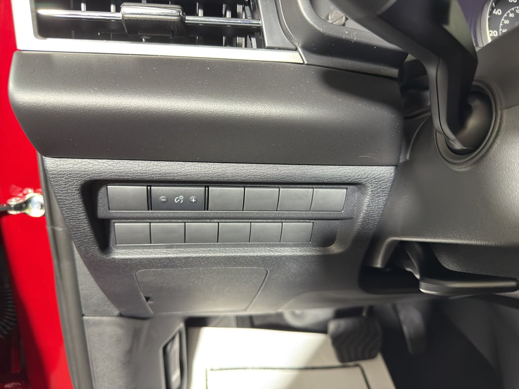 2025 Mitsubishi Outlander ES