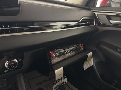 2025 Mitsubishi Outlander ES