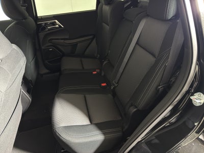 2025 Mitsubishi Outlander ES