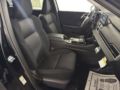 2025 Mitsubishi Outlander ES