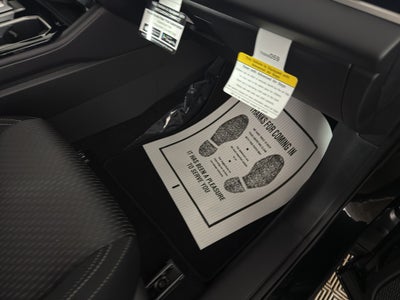 2025 Mitsubishi Outlander ES