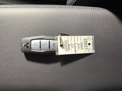 2025 Mitsubishi Outlander ES