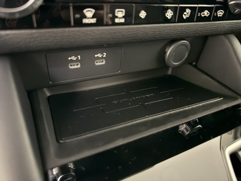 2026 Mitsubishi Outlander ES