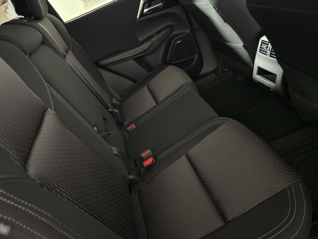 2026 Mitsubishi Outlander ES