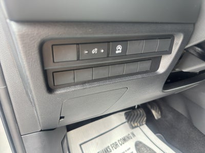 2026 Mitsubishi Outlander ES