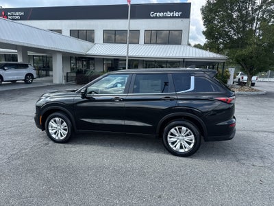 2026 Mitsubishi Outlander ES