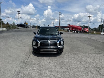 2026 Mitsubishi Outlander ES