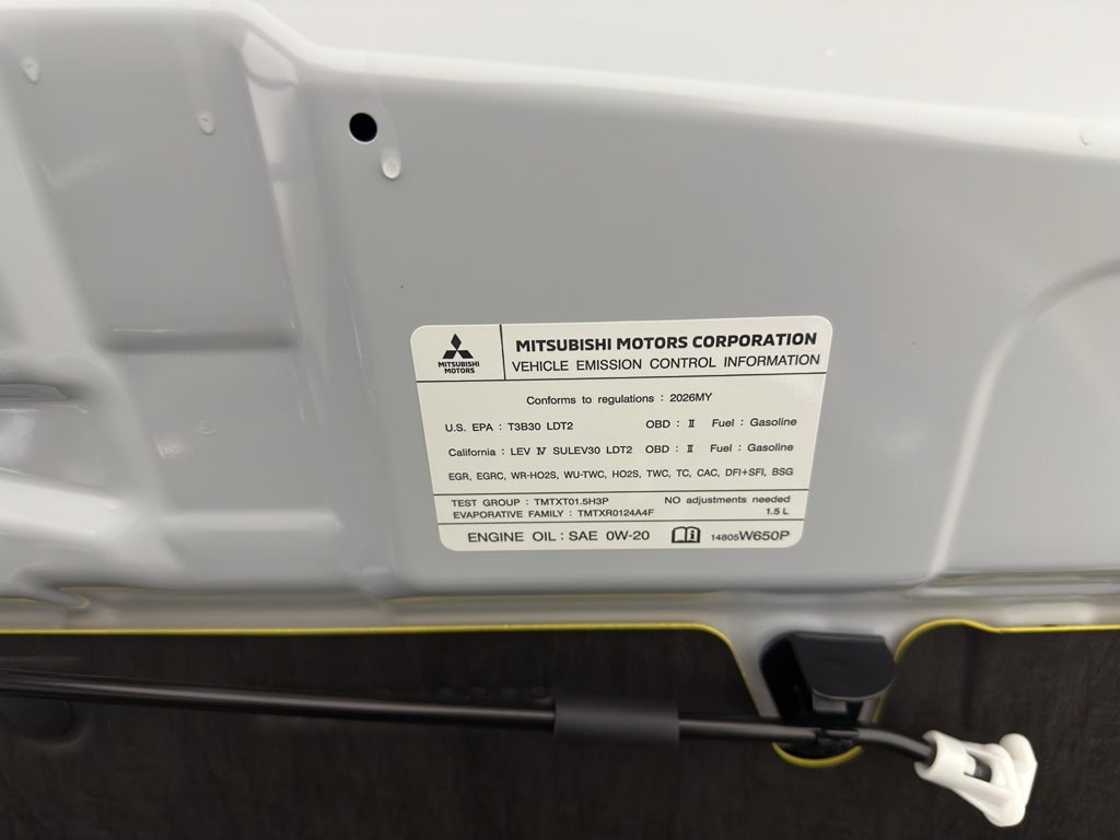 2026 Mitsubishi Outlander SE