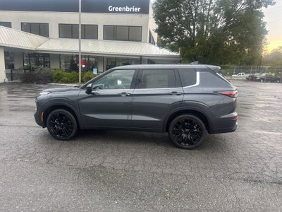 2026 Mitsubishi Outlander LE