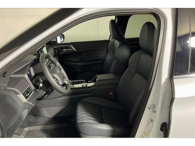 2025 Mitsubishi Outlander SEL