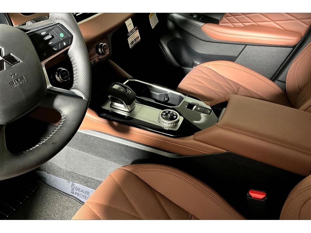 2025 Mitsubishi Outlander SEL