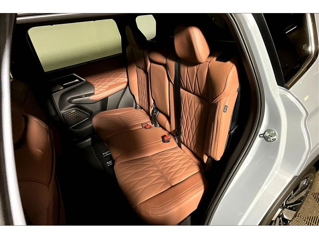 2025 Mitsubishi Outlander SEL