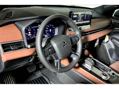 2025 Mitsubishi Outlander SEL