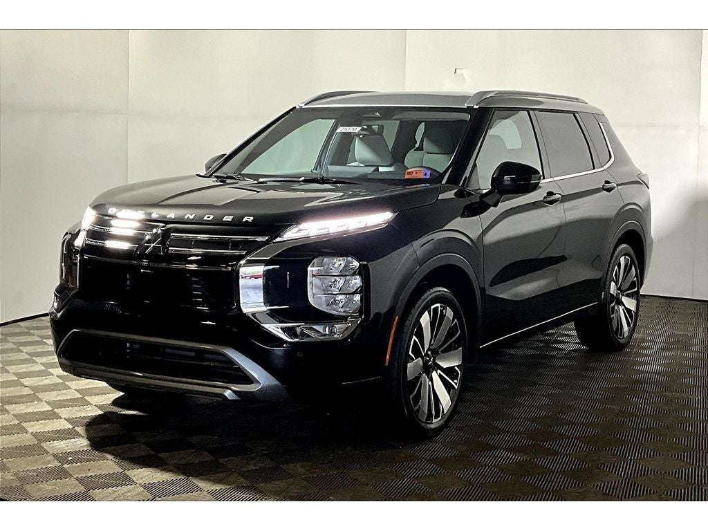 2025 Mitsubishi Outlander Platinum Edition