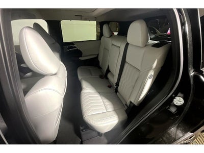 2025 Mitsubishi Outlander Platinum Edition