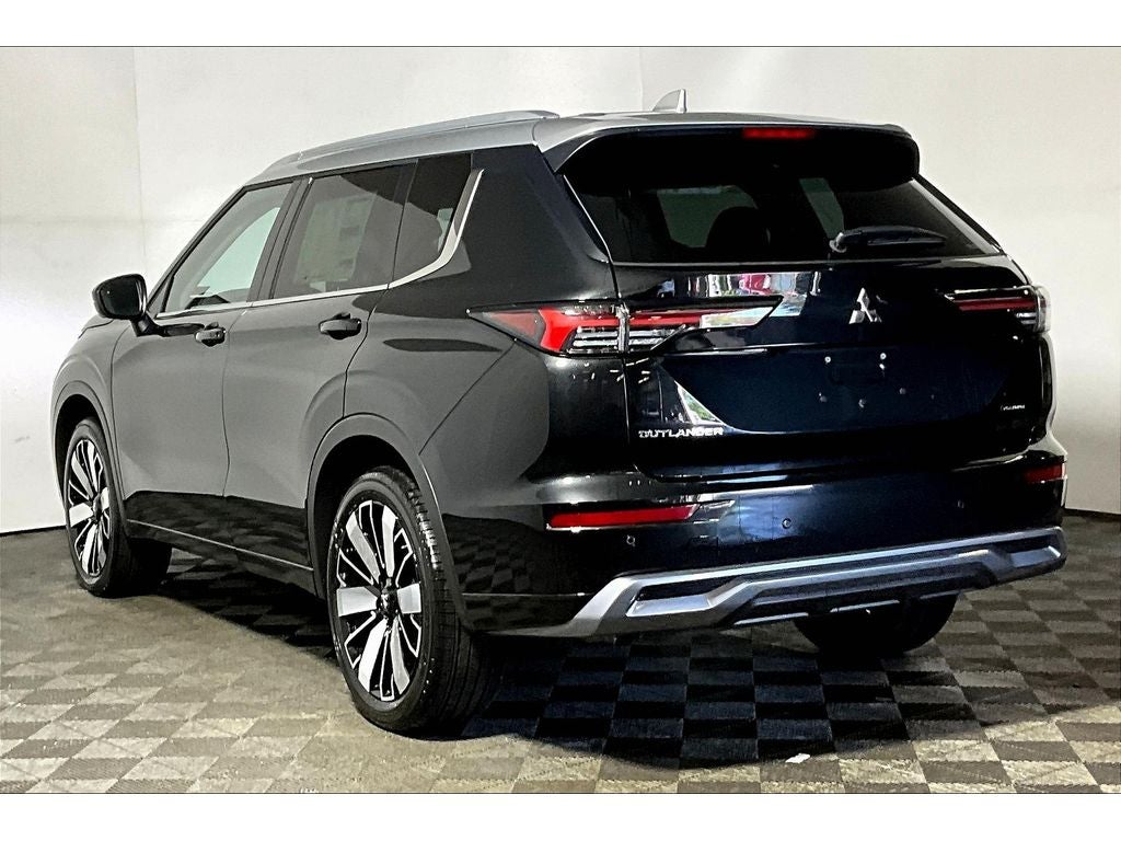 2025 Mitsubishi Outlander Platinum Edition