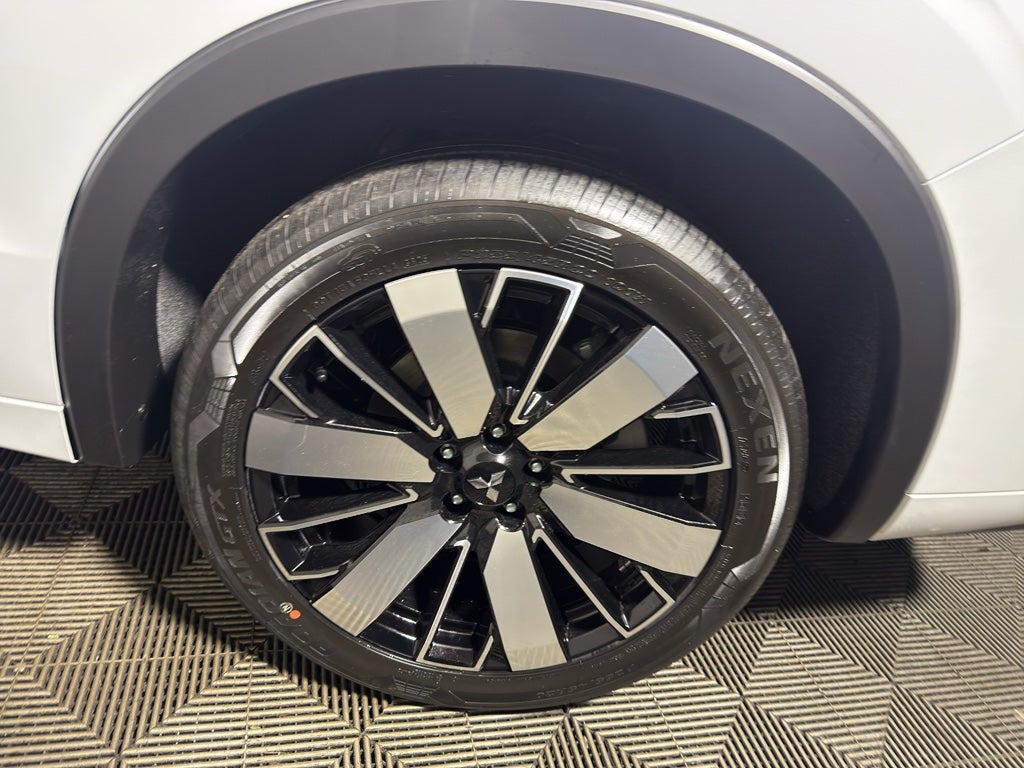 2026 Mitsubishi Outlander SEL