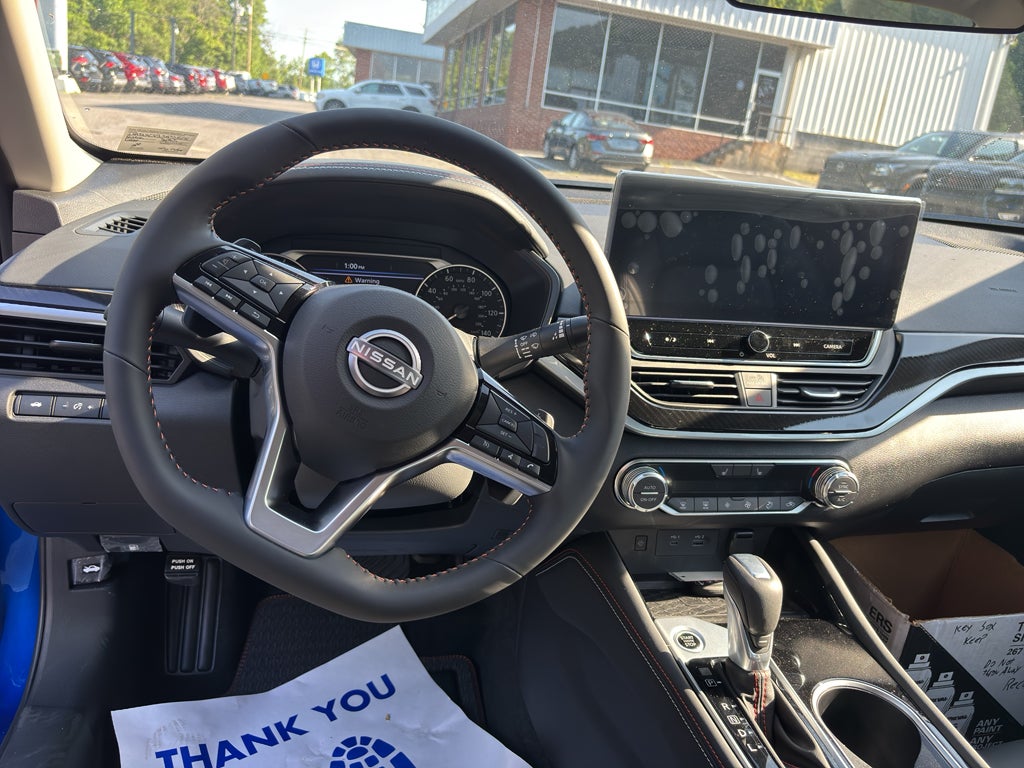 2025 Nissan Altima SR